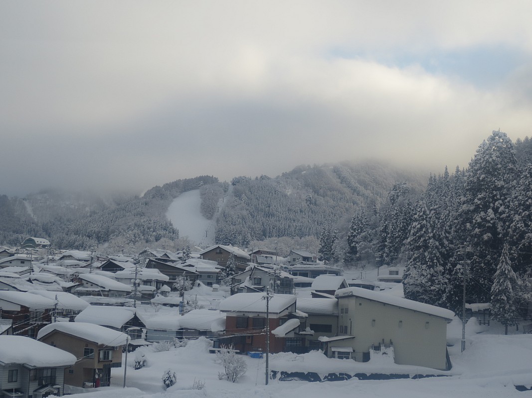 2017-01-18 08.39.16 IMG_8744 Anne - Nozawa Onsen.jpeg: 4608x3456, 4775k (2017 Nov 05 13:39)