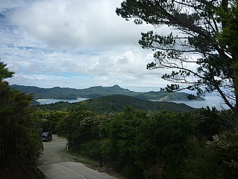 View from Schooner Bay Road
Photo: Simon
2012-12-28 13.22.58; '2012 Dec 28 13:22'
Original size: 4,000 x 3,000; 5,816 kB
2012-12-28 13.22.58 P1040467 Simon - view from Schooner Bay Road.jpeg