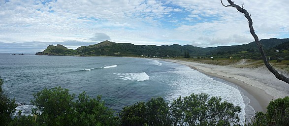 Medlands Beach
Photo: Simon
2012-12-28 18.08.06; '2012 Dec 28 18:08'
Original size: 6,216 x 2,712; 2,023 kB; stitch
2012-12-28 18.08.06 P1040477 Simon - Medlands Beach_stitch.jpeg