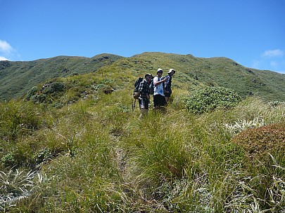 On Spur Above Bush Line
Photographer;&nbsp;Simon
2013-01-26&nbsp;12.45.52;&nbsp;Metadata time: '2013 Jan 26 12:45'
Original size:&nbsp;4,000 x 3,000; 6,908 kB
Filename: 2013-01-26 12.45.52 P1040643 Simon - on spur above bush line.jpeg
