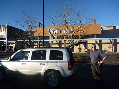 2014-01-21 15.20.43 P1000094 Simon - Walmart, Denver and our Jeep Patrol.jpeg: 4000x3000, 5723k (2014 Jan 22 11:20)