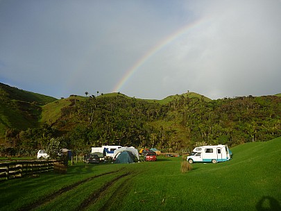 2014-04-21 08.08.29 P1000584 Simon - campsite rainbow.jpeg: 4000x3000, 6116k (2014 May 09 10:47)