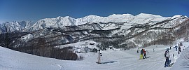 2015-02-16 09.56.01 Panorama Simon - Jim at top at Tsuga #2_stitch.jpg: 7584x2808, 4373k (2015 Jun 14 16:24)