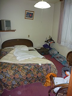 My Room
Photographer;&nbsp;Simon
2015-02-09&nbsp;08.29.08;&nbsp;Metadata time: '2015 Feb 09 08:29'
Original size:&nbsp;3,000 x 4,000; 4,900 kB
Filename: 2015-02-09 08.29.08 P1010347 Simon - my room.jpeg