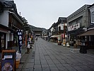 2015-02-13 14.56.45 P1010533 Simon - looking up path to Zenko-ji temple.jpeg: 4000x3000, 5032k (2015 Jun 07 16:27)