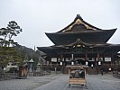 2015-02-13 15.08.52 P1010536 Simon - Zenko-ji Temple.jpeg: 4000x3000, 4756k (2015 Jun 07 16:28)