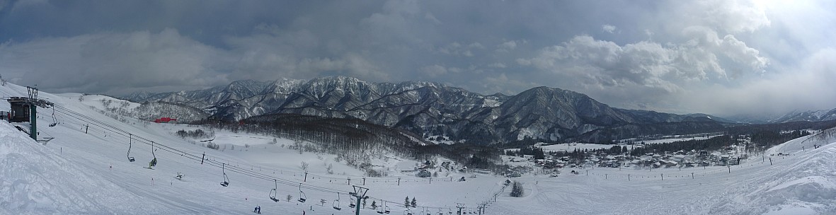 2015-02-14 13.10.00 Panorama Simon - Japanese Alps from Cortina 7 lift_stitch.jpg: 11000x2832, 4517k (2015 Jun 11 18:59) 2015-02-14 13.10.00 Panorama Simon - Japanese Alps from Cortina 7 lift_stitch.jpg: 11000x2832, 4517k (2015 Jun 11 18:59)