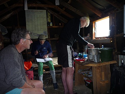 Bruce cooking breakfast
Photographer;&nbsp;Philip
2016-01-07&nbsp;07.16.40;&nbsp;Metadata time: '2016 Jan 07 07:16'
Original size:&nbsp;4,320 x 3,240; 5,478 kB
Filename: 2016-01-07 07.16.40 P1040108 Philip - Bruce cooking breakfast.jpeg