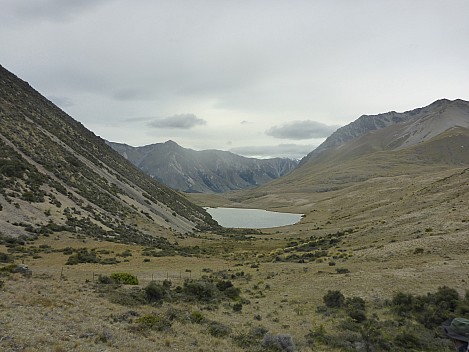 2016-01-07 09.12.02 P1000357 Simon - heading for unnamed Lake.jpeg: 4608x3456, 6327k (2016 Jan 07 09:12)