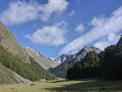 Looking up the Dingle Burn
Photographer;&nbsp;Simon
2016-01-08&nbsp;08.47.27;&nbsp;Metadata time: '2016 Jan 08 08:47'
Original size:&nbsp;4,608 x 3,456; 6,153 kB
Filename: 2016-01-08 08.47.27 P1000371 Simon - looking up the Dingle Burn.jpeg