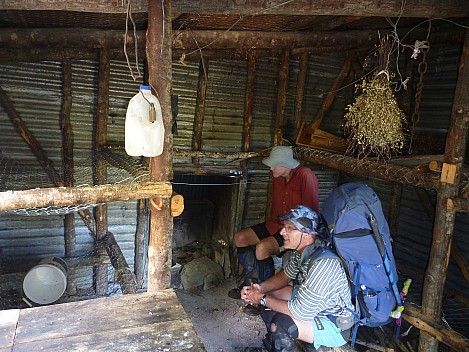 2016-01-08 11.03.46 P1040145 Philip - Bruce and Philip inside Ben Avon Hut.jpeg: 4320x3240, 5614k (2016 Jan 08 11:03)