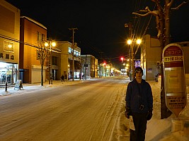 Skiing Hirafu