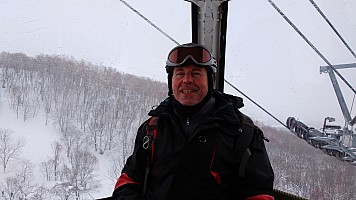 Skiing Niseko