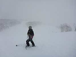 Skiing Niseko