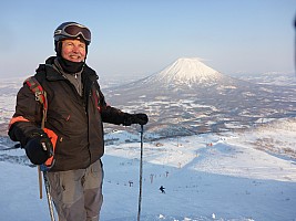 Skiing Niseko