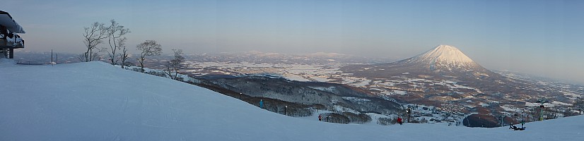 Skiing Niseko