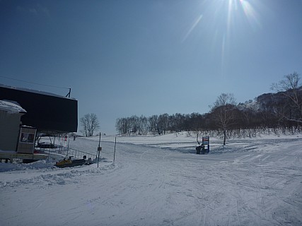 Top of Hanazono Quad  2
Photographer;&nbsp;Adrian
2016-02-28&nbsp;12.15.49;&nbsp;Metadata time: '2016 Feb 28 12:15'
Original size:&nbsp;4,000 x 3,000; 4,802 kB
Filename: 2016-02-28 12.15.49 P1020299 Adrian - top of Hanazono Quad 2.jpeg