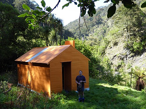 Simon at Dead Dog Hut
Photographer;&nbsp;Brian
2016-10-29&nbsp;10.36.44;&nbsp;Metadata time: '2016 Oct 29 10:36'
Original size:&nbsp;4,000 x 3,000; 4,644 kB
Filename: 2016-10-29 10.36.44 P1000550 Brian - Simon at Dead Dog Hut.jpeg