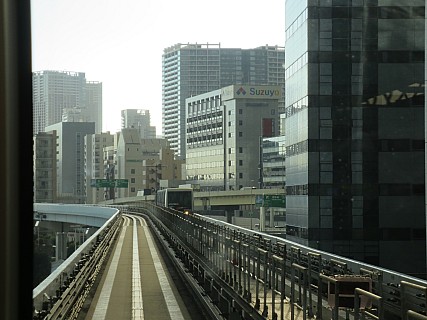 View from Yurikamome train
Photographer;&nbsp;Anne
2017-01-13&nbsp;14.49.30;&nbsp;Metadata time: '2017 Jan 13 14:49'
Original size:&nbsp;4,608 x 3,456; 5,355 kB
Filename: 2017-01-13 14.49.30 IMG_8445 Anne - view from Yurikamome train.jpeg