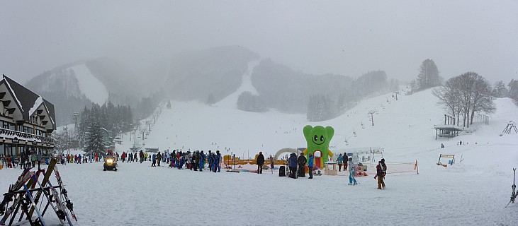 Hikage Base
Photographer;&nbsp;Simon
2017-01-15&nbsp;09.53.50;&nbsp;Metadata time: '2017 Jan 15 09:53'
Original size:&nbsp;7,090 x 3,103; 18,070 kB;&nbsp;stitch
Filename: 2017-01-15 09.53.50 Panorama Simon - Hikage Base_stitch.jpg