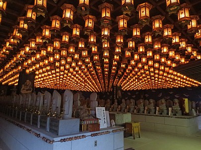 2017-01-21 16.37.07 IMG_9153 Anne - prayer room interior with ceiling of lights.jpeg: 4608x3456, 6812k (2017 Jan 26 18:36) 2017-01-21 16.37.07 IMG_9153 Anne - prayer room interior with ceiling of lights.jpeg: 4608x3456, 6812k (2017 Jan 26 18:36)