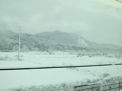 Snowy View From Train
Photographer;&nbsp;Anne
2017-01-23&nbsp;10.55.51;&nbsp;Metadata time: '2017 Jan 23 10:55'
Original size:&nbsp;4,608 x 3,456; 3,901 kB
Filename: 2017-01-23 10.55.51 IMG_9302 Anne - snowy view from train.jpeg