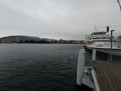Lac Léman from Genève-Pâquis
Photographer;&nbsp;Simon
2018-01-19&nbsp;16.21.39;&nbsp;Metadata time: '2018 Jan 19 16:21'
Original size:&nbsp;4,020 x 3,015; 1,771 kB;&nbsp;cr
Filename: 2018-01-19 16.21.39_Burst01 LG6 Simon - Lac Léman from Genève-Pâquis_cr.jpg