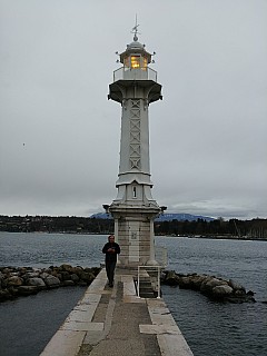 Jim at Phare des Pâquis
Photographer;&nbsp;Simon
2018-01-19&nbsp;16.40.57;&nbsp;Metadata time: '2018 Jan 19 16:40'
Original size:&nbsp;3,120 x 4,160; 4,700 kB
Filename: 2018-01-19 16.40.57 LG6 Simon - Jim at Phare des Pâquis.jpeg