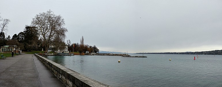 Quai Wilson
Photographer;&nbsp;Simon
2018-01-20&nbsp;10.41.17;&nbsp;Metadata time: '2018 Jan 20 10:41'
Original size:&nbsp;6,461 x 2,548; 13,453 kB;&nbsp;stitch
Filename: 2018-01-20 10.41.17_HDR LG6 Simon - Quai Wilson_stitch.jpg