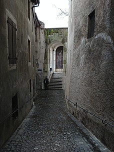 Jim in Rue des Barrières
Photographer;&nbsp;Simon
2018-01-20&nbsp;14.20.52;&nbsp;Metadata time: '2018 Jan 20 14:20'
Original size:&nbsp;3,120 x 4,160; 5,526 kB
Filename: 2018-01-20 14.20.52_HDR LG6 Simon - Jim in Rue des Barrières.jpeg