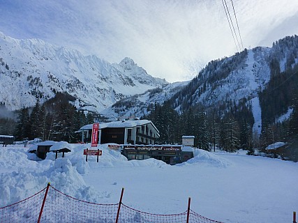 Chamonix-Argentière
Photographer;&nbsp;Simon
2018-01-23&nbsp;11.38.47;&nbsp;Metadata time: '2018 Jan 23 11:38'
Original size:&nbsp;4,608 x 3,456; 6,137 kB
Filename: 2018-01-23 11.38.47 P1010804 Simon - Chamonix-Argentière.jpeg
