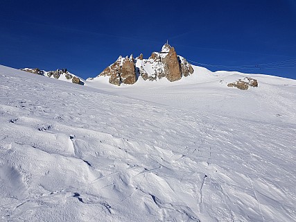 L'Aiguille du Midi
Photographer;&nbsp;Jim
2018-01-24&nbsp;12.15.17;&nbsp;Metadata time: '2018 Jan 24 12:15'
Original size:&nbsp;4,032 x 3,024; 4,644 kB
Filename: 2018-01-24 12.15.17 Jim - L'Aiguille du Midi.jpeg