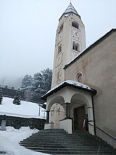 Courmayeur Church
Photographer;&nbsp;Simon
2018-01-26&nbsp;17.08.17;&nbsp;Metadata time: '2018 Jan 26 16:08'
Original size:&nbsp;3,120 x 4,160; 5,259 kB
Filename: 2018-01-26 17.08.17 LG6 Simon - Courmayeur Church.jpeg
