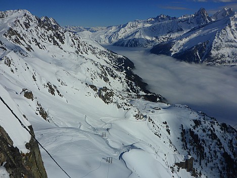2018-01-27 12.15.50 P1020037 Simon - Le Brévent gondola.jpeg: 4608x3456, 6340k (2023 Jan 31 17:32)