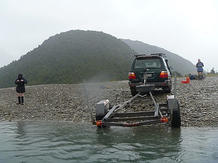 Leaving the Paringa launching area
Photographer;&nbsp;Jim
2019-01-13&nbsp;10.39.09;&nbsp;Metadata time: '2019 Jan 13 10:39'
Original size:&nbsp;4,320 x 3,240; 4,894 kB
Filename: 2019-01-13 10.39.09 P1000547 Jim - leaving the Paringa launching area.jpeg