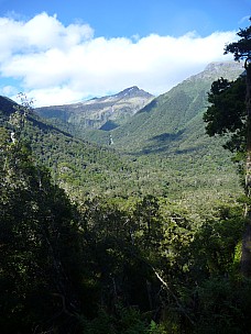 2019-01-14 09.31.29 P1050658 Philip - view of Upper Paringa and Douglas Spur.jpeg: 3240x4320, 4618k (2019 Jun 24 21:12) 2019-01-14 09.31.29 P1050658 Philip - view of Upper Paringa and Douglas Spur.jpeg: 3240x4320, 4618k (2019 Jun 24 21:12)