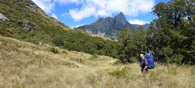 2019-01-14 14.59.03 Panorama Simon - Jim and Douglas Spur at Paringa Rock Biv clearing_stitch.jpg: 7070x3194, 25548k (2019 Jun 20 21:11) 2019-01-14 14.59.03 Panorama Simon - Jim and Douglas Spur at Paringa Rock Biv clearing_stitch.jpg: 7070x3194, 25548k (2019 Jun 20 21:11)