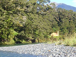 Tunnel Creek Hut to Paringa Rock Biv