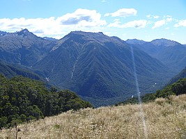 Tunnel Creek Hut to Paringa Rock Biv