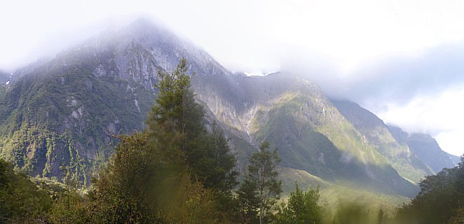Otoko view
Photographer;&nbsp;Jim
2019-01-20&nbsp;08.52.05;&nbsp;Metadata time: '2019 Jan 20 08:52'
Original size:&nbsp;6,784 x 3,281; 14,468 kB;&nbsp;stitch
Filename: 2019-01-20 08.52.05 Panorama Jim - Otoko view_stitch.jpg