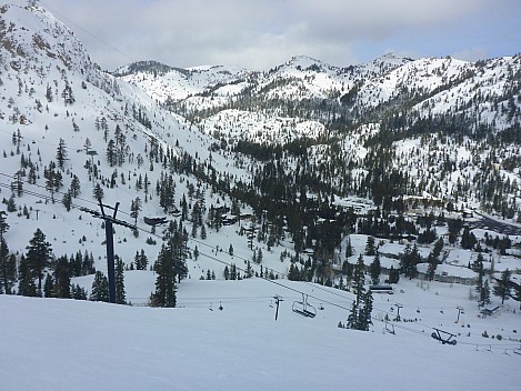 2019-03-01 09.49.51 P1020745 Simon - Squaw Valley from Easy Street P3.jpeg: 4608x3456, 6178k (2019 Mar 01 09:49)