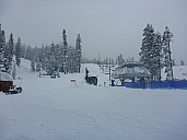 2019-03-07 12.11.17 P1020851 Simon - Sierra at Tahoe base P5.jpeg: 4608x3456, 5626k (2019 Mar 07 12:11)