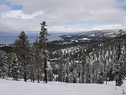 South Tahoe from Gunbarrel
Photographer;&nbsp;Jim
2019-03-07&nbsp;12.07.41;&nbsp;'2019 Mar 07 12:07'
Original size:&nbsp;4,032 x 3,024; 5,505 kB
2019-03-07_12.07.41 Jim - South Tahoe from Gunbarrel.jpeg