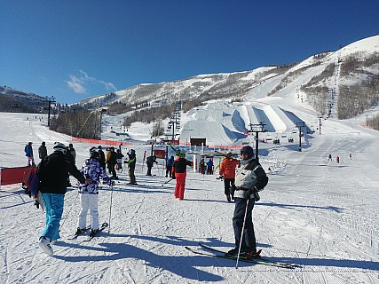 Park City mountain Eagle lift
Photographer;&nbsp;Simon
2020-03-02&nbsp;09.29.36;&nbsp;Metadata time: '2020 Mar 02 09:29'
Original size:&nbsp;4,160 x 3,120; 7,053 kB
Filename: 2020-03-02 09.29.36 LG6 Simon - Park City mountain Eagle lift.jpeg