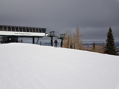 Simon at top of Lady Morgan Express
Photo: Jim
2020-03-03 12.45.08; '2020 Mar 03 12:45'
Original size: 4,032 x 3,024; 4,316 kB
2020-03-03 12.45.08 GS8 Jim - Simon at top of Lady Morgan Express.jpeg