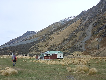Brian arriving and Black Mountain hut
Photographer;&nbsp;Simon
2020-09-04&nbsp;10.39.29;&nbsp;Metadata time: '2020 Sept 04 10:39'
Original size:&nbsp;4,608 x 3,456; 6,391 kB
Filename: 2020-09-04 10.39.29 P1030504 Simon - Brian arriving and Black Mountain hut.jpeg