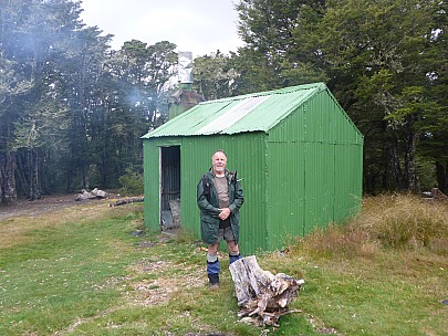 At Bealey Spur Hut
Photographer;&nbsp;Simon
2021-03-15&nbsp;11.26.29;&nbsp;Metadata time: '2021 Mar 15 11:26'
Original size:&nbsp;4,608 x 3,456; 6,293 kB
Filename: 2021-03-15 11.26.29 P1030539 Simon - at Bealey Spur Hut.jpeg