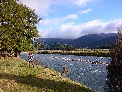 Hurunui Hut to Lake Taylor