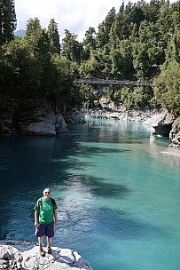 Simon in Hokitika Gorge
Photographer;&nbsp;Brian
2022-03-05&nbsp;11.58.13;&nbsp;Metadata time: '2022 Mar 05 11:58'
Original size:&nbsp;3,648 x 5,472; 8,834 kB
Filename: 2022-03-05 11.58.13 IMG_0283 Brian - Simon in Hokitika Gorge.jpeg