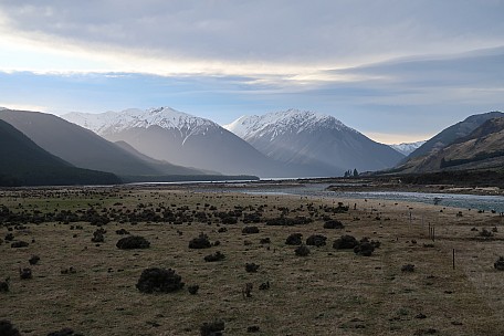 Snowy mountains behind Hokakura
Photo:&nbsp;Brian
2022-08-04&nbsp;09.10.03;&nbsp;'2022 Aug 04 09:10'
Original size:&nbsp;5,472 x 3,648; 7,057 kB
2022-08-04 09.10.03 IMG_0444 Brian - snowy mountains behind Hokakura.jpeg